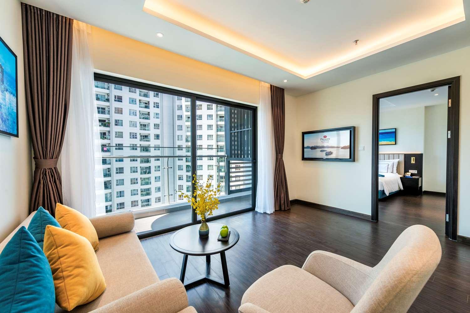Best Western Premier Sapphire Ha Long Exterior photo